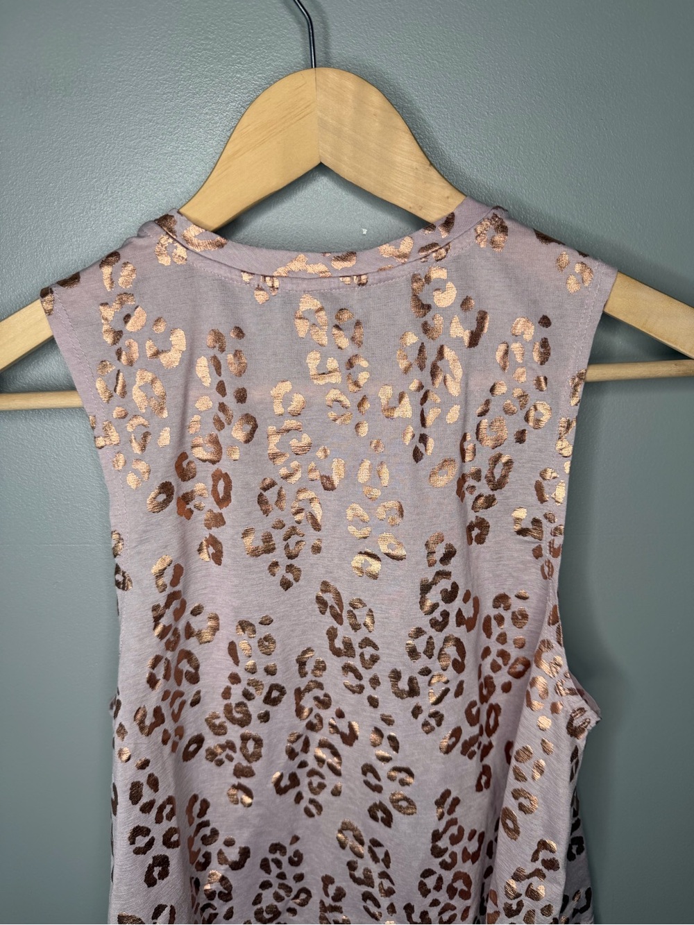 Spiritual Gangsta Active Crop Tank Metallic Rose Gold Leopard - Picture 6 of 9